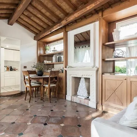 Piazza Navona - Penthouse In The Heart Of Lejlighed