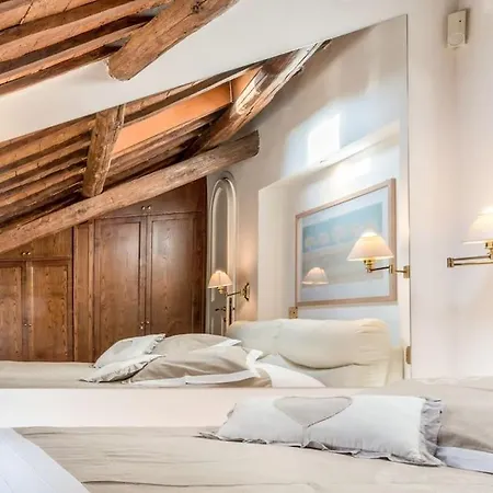 Piazza Navona - Penthouse In The Heart Of *