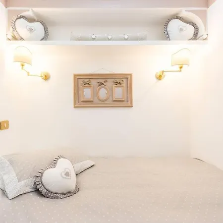 Piazza Navona - Penthouse In The Heart Of Lejlighed
